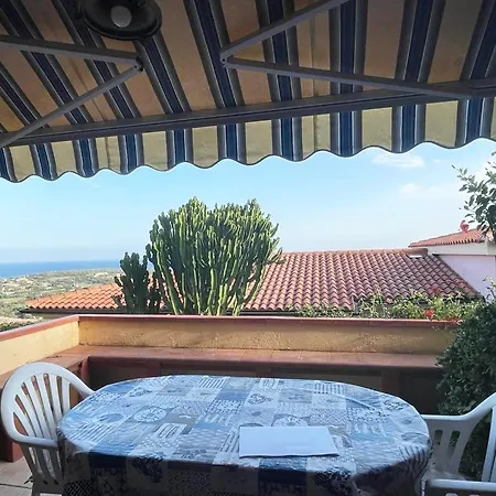 Apartment Into The Blue Holiday