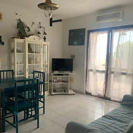 Into The Blue Holiday Apartment *