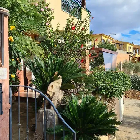 Into The Blue Holiday Apartment Budoni